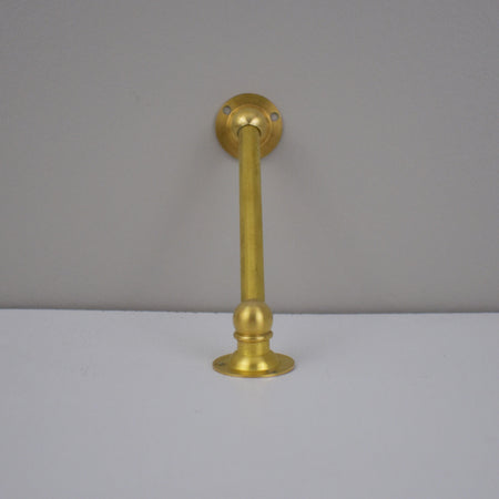 Angled Shelf Bracket - Pepe & Carols