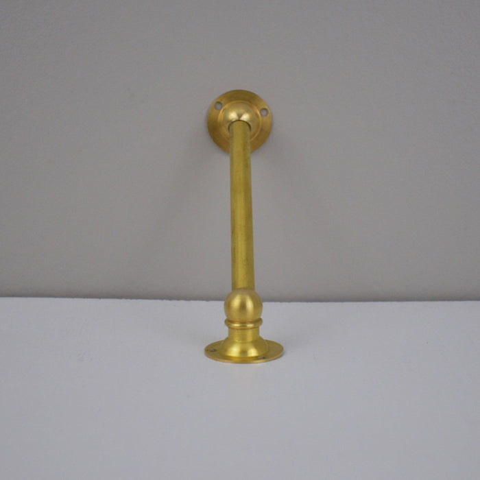 Angled Shelf Bracket - Pepe & Carols