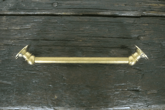 Angled Shelf Bracket - Pepe & Carols